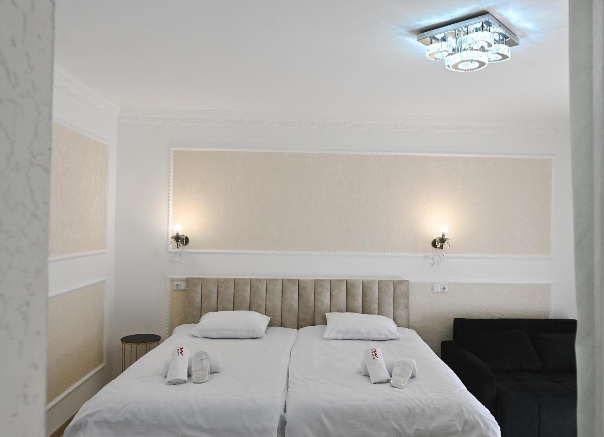 Jerusalem Hotel 쿠타이시 외부 사진