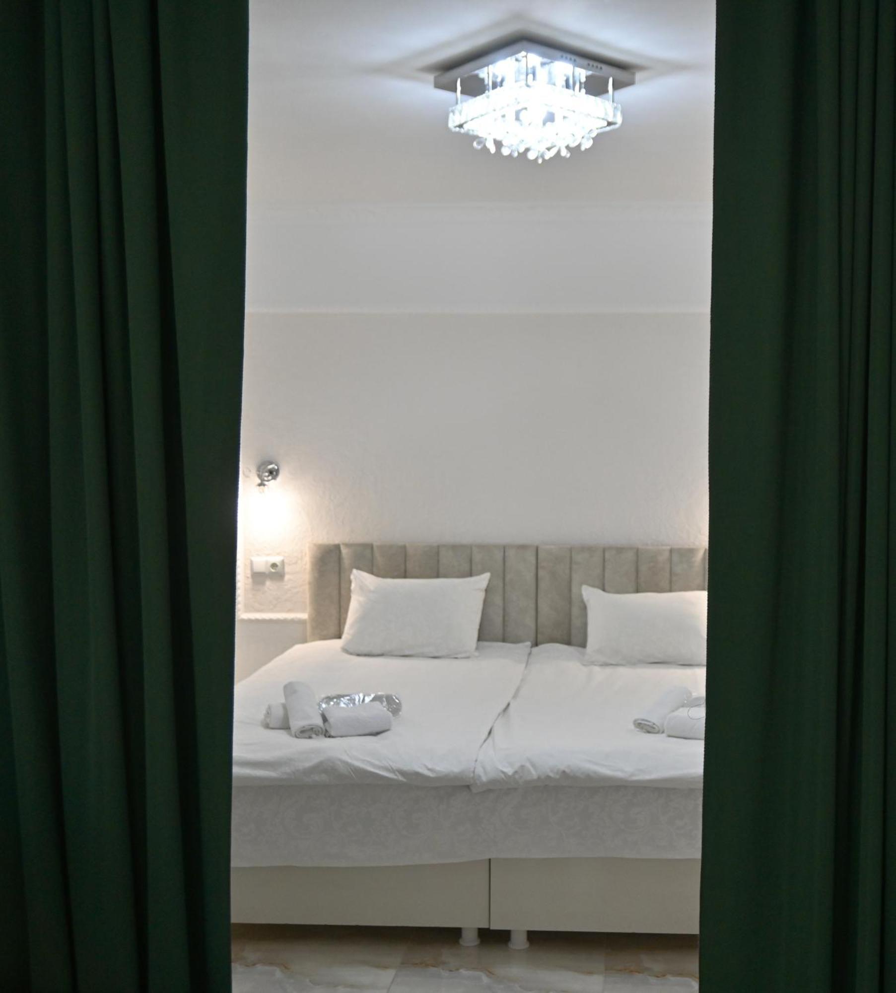 Jerusalem Hotel 쿠타이시 외부 사진