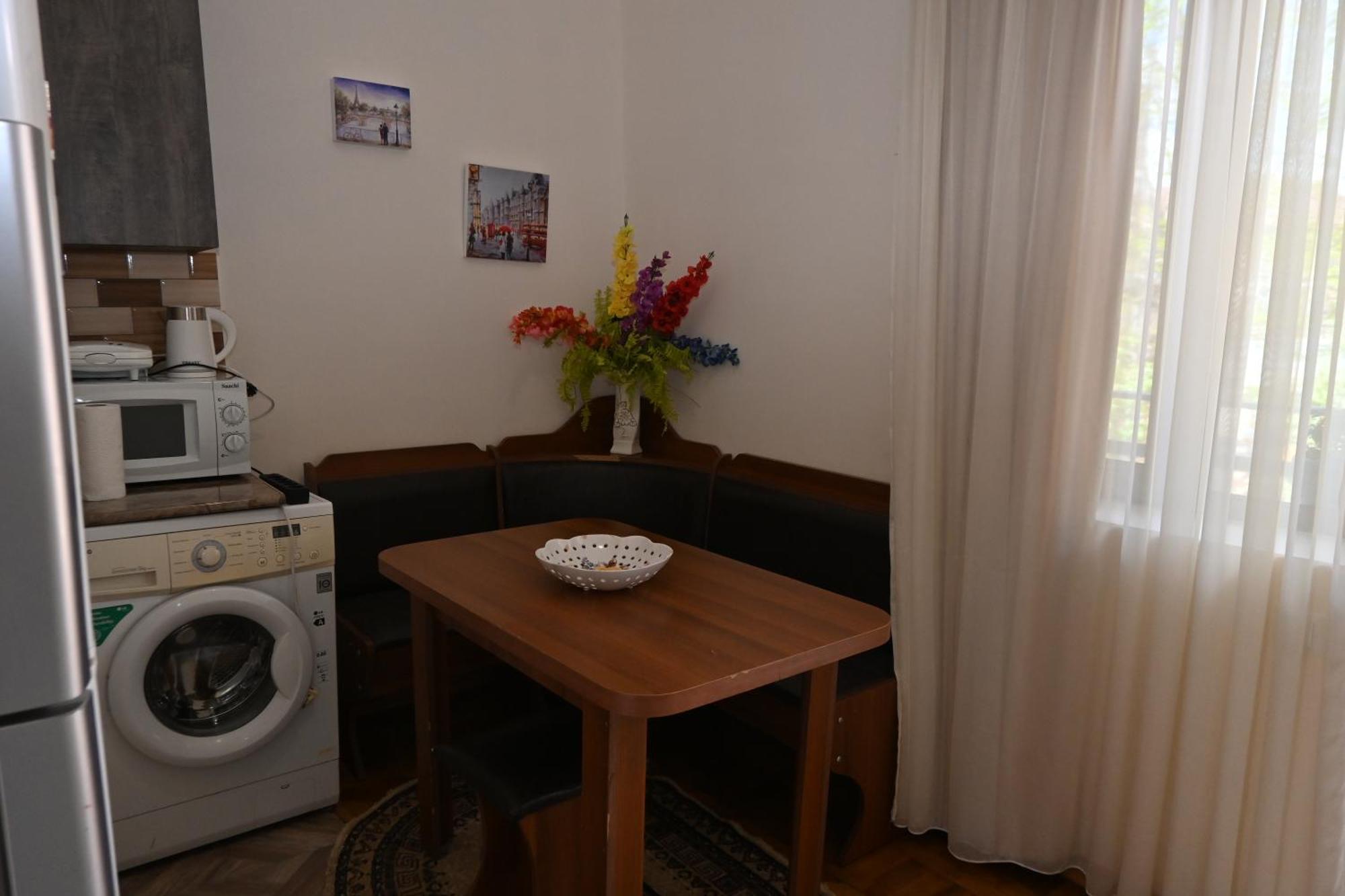 Jerusalem Hotel 쿠타이시 외부 사진